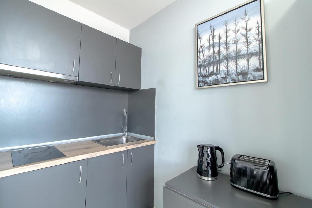 Charming Budget Studio In Central Sunderland Apartment Sunderland  Exterior photo